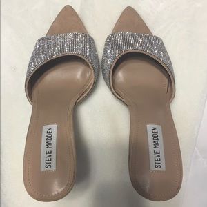 Steve Madden Feisty Heels